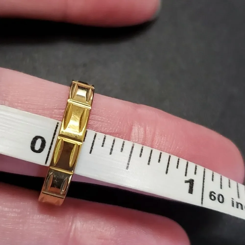 Unbranded elegant band